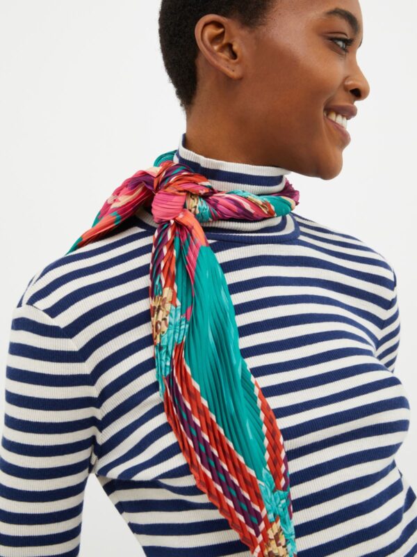 Pleated twill scarf 7 Pleated twill scarf - Slika 4