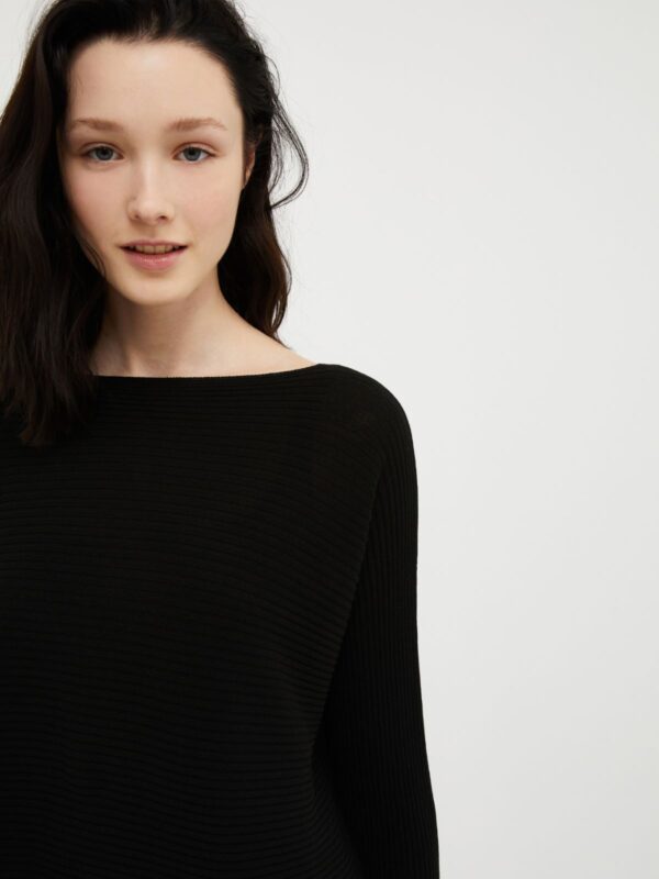 Ribbed knitted jumper - Slika 3