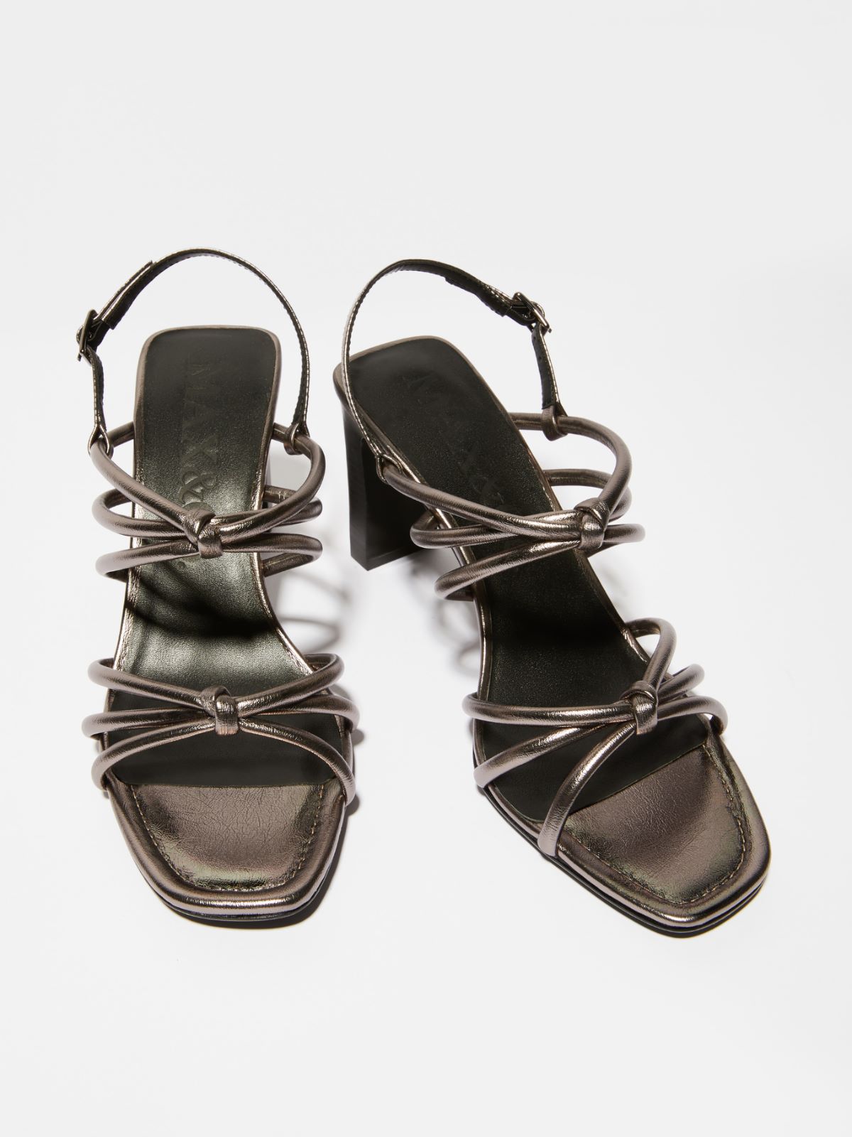 6526105602001-a-winona_normaljpgproduct