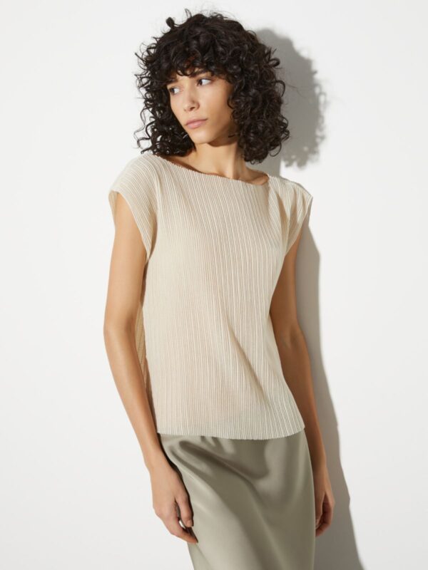 6946025102001 f leslie normaljpgproduct