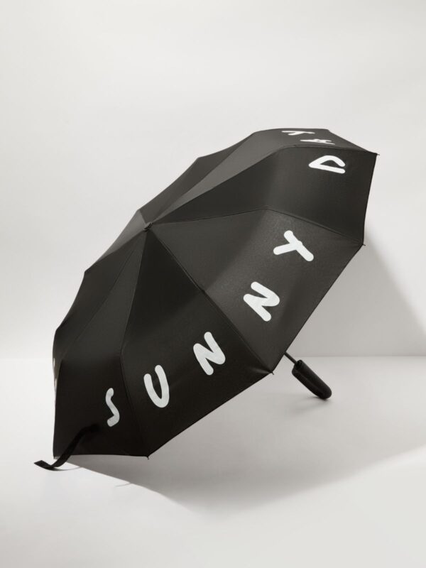 8536015202001 a rainy normaljpgproduct