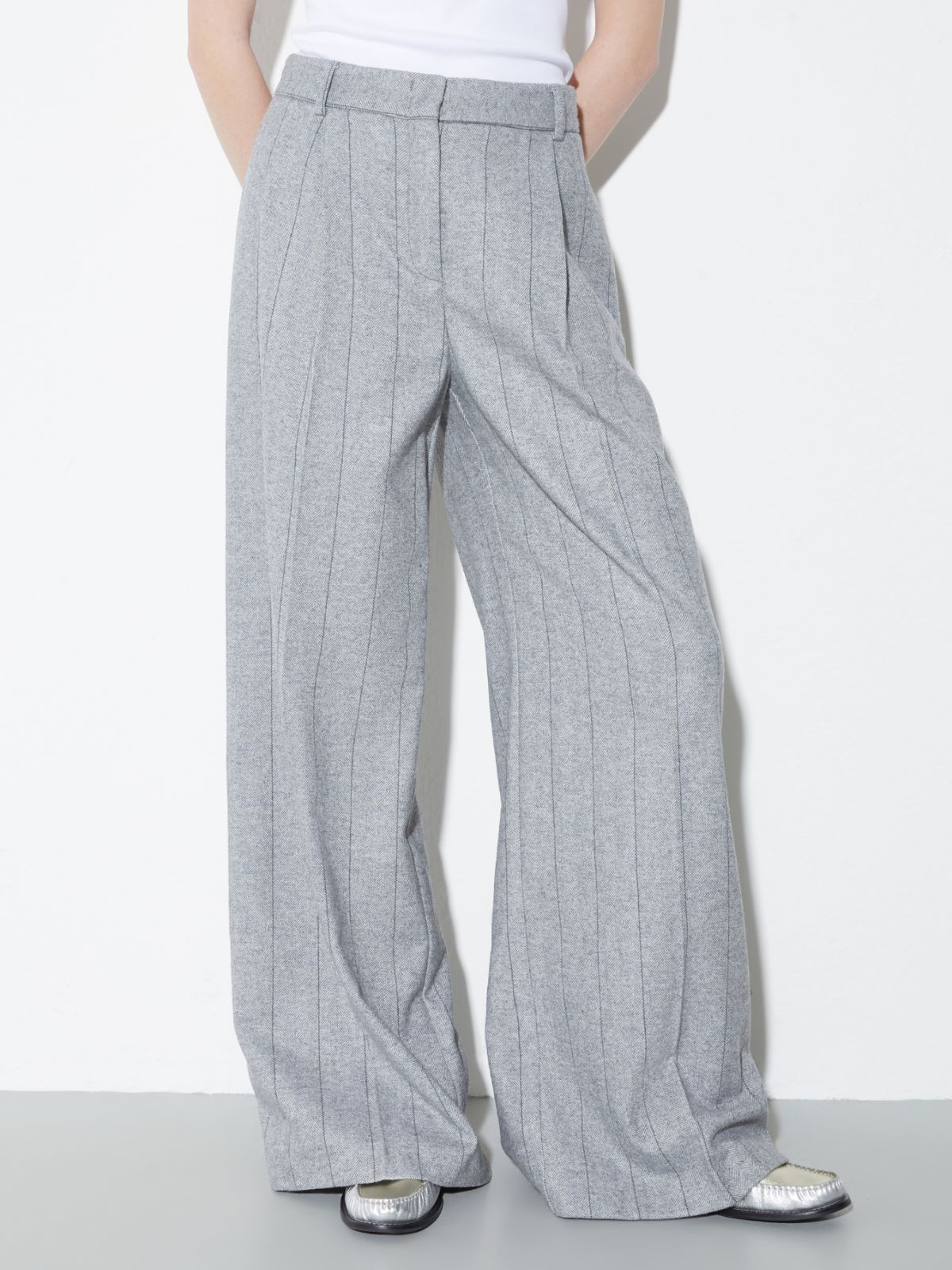 6136085402001-f-full_normaljpgproduct