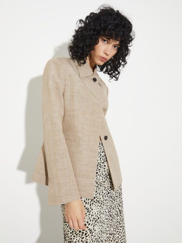 6041056102001 f mcopace normaljpgproduct