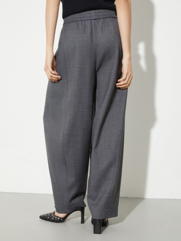 Barrel-leg grisaille trousers 6 Barrel-leg grisaille trousers - Slika 2