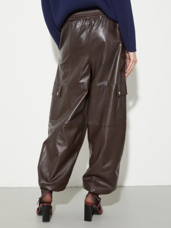 Glossy leather cargo trousers - Slika 2